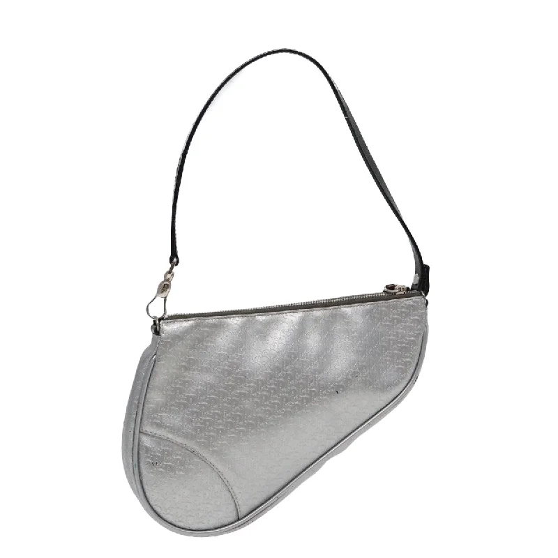 Elevate Your Fashion Game with DiorDior Saddle  Canvas Clutch Bag ()