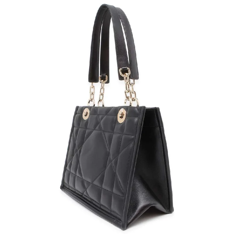 Be Bold, Be Beautiful, Be DiorDior Dior Essential ArchiCanage ChainTote Bag Black M8720OZVJ Leather Size Small