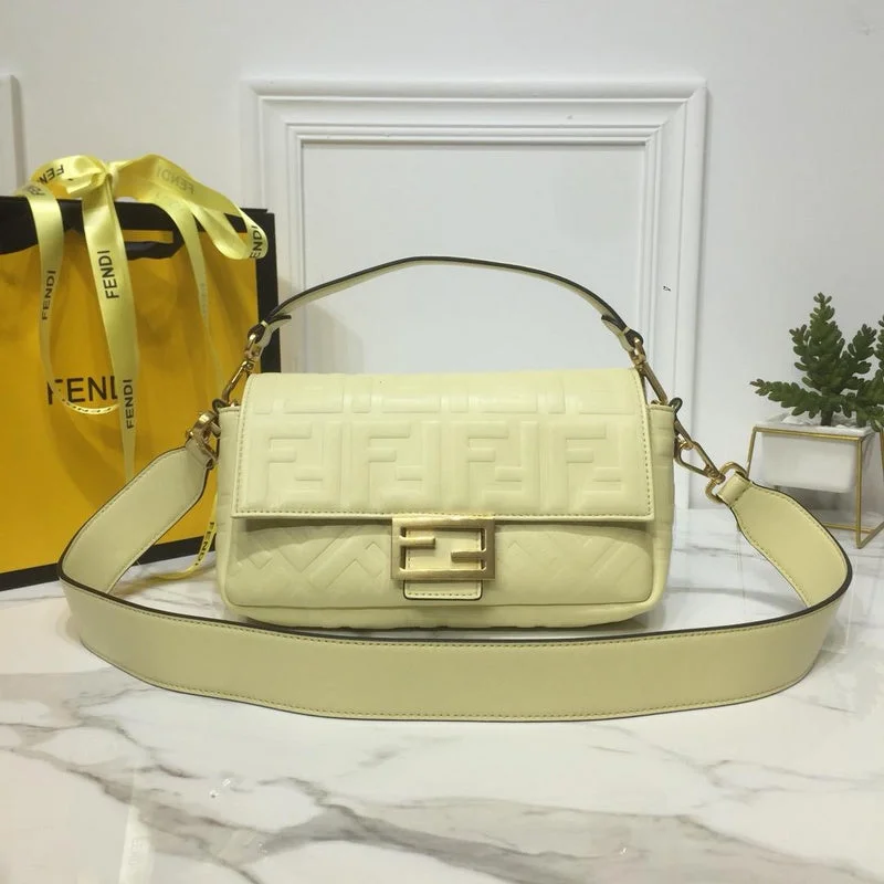 Fendi Pearl Handle Bag -BC - FENDI BAGS - 426