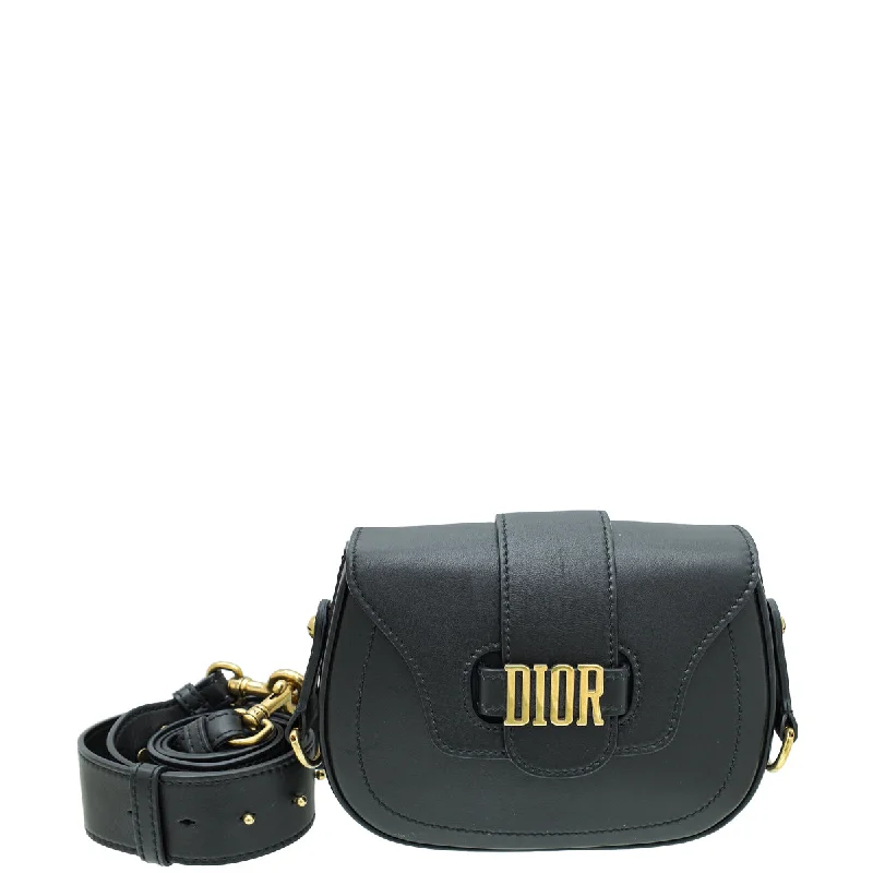 Essential Dior Bags for the Fashion-ConsciousChristian Dior Black D Fence Saddle Small Bag