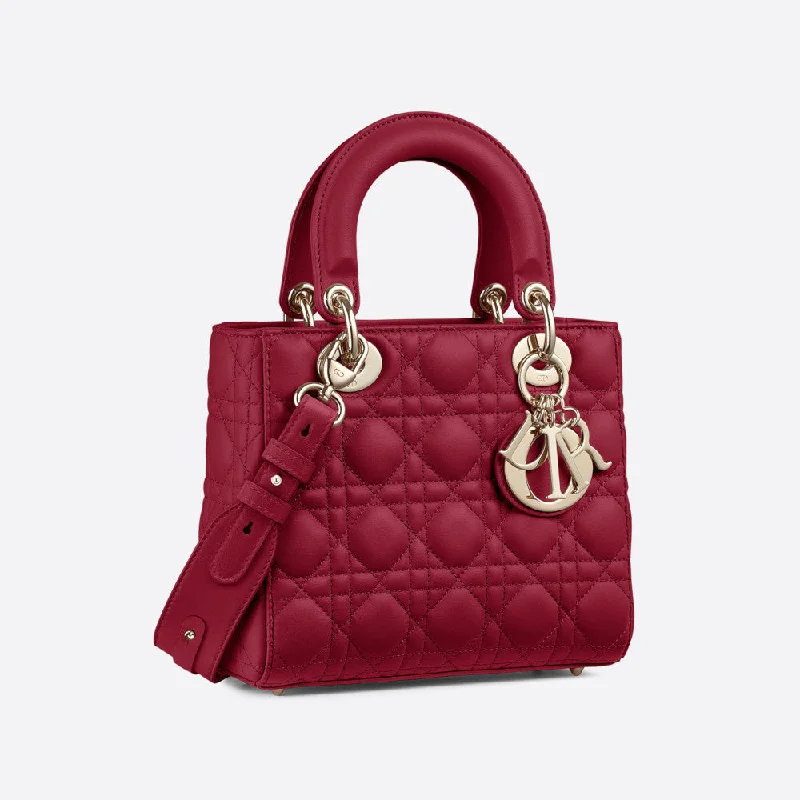 Dior’s Timeless Leather Bags – Crafted for YouSMALL LADY DIOR MY ABCDIOR BAG