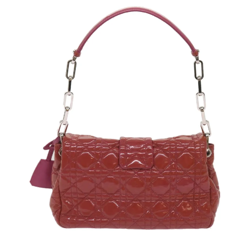 The Dior Bag That Suits Your StyleCHRISTIAN DIOR Canage Newlock Shoulder Bag patent Red Auth hk1131