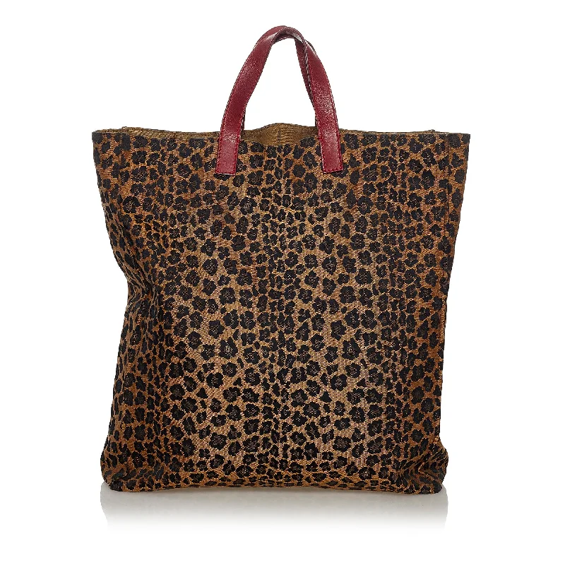 Fendi Luxe Essential -Fendi Leopard Print Nylon Tote Bag