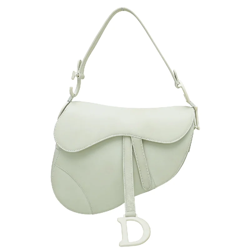 Where Fashion Meets Luxury: Dior HandbagsChristian Dior Latte Ultramatte Saddle Medium Bag