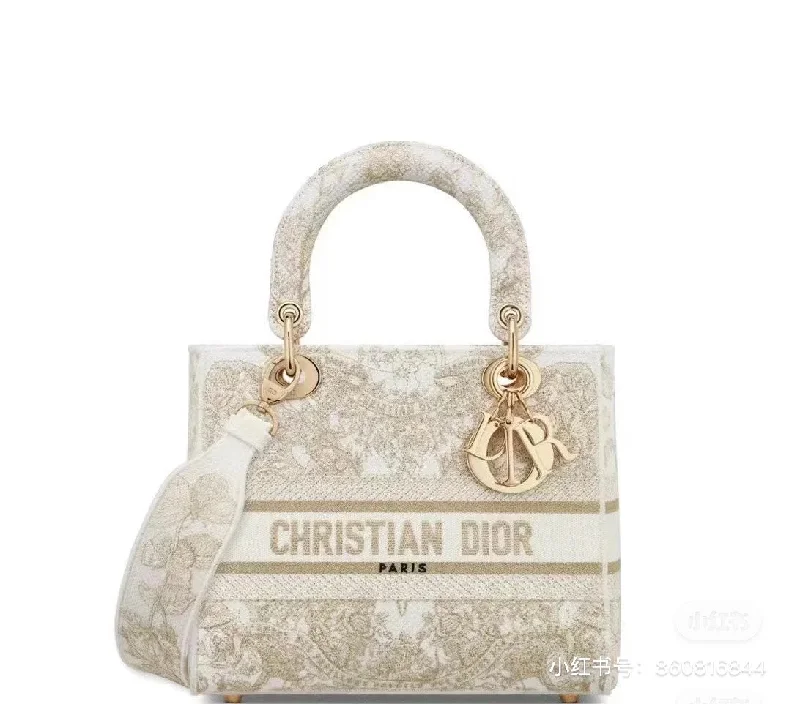 Where Craftsmanship Meets Luxury: Dior BagsDior Lady D-Lite embroidery bag star style Embroidered Princess Diana with crossbody bag handbag