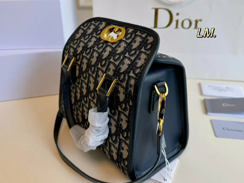 Crafting Beauty: The Dior Handbag CollectionDior new BOSTON Boston handbag