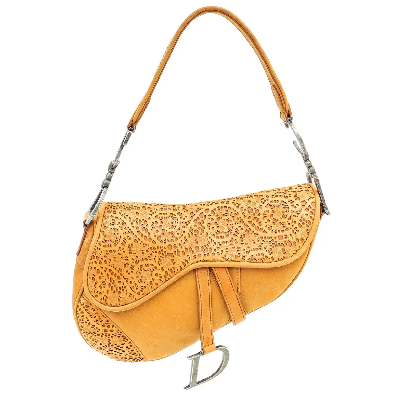 Style Redefined with Dior’s Iconic HandbagsChristian Dior Caramel Saddle Medium Bag