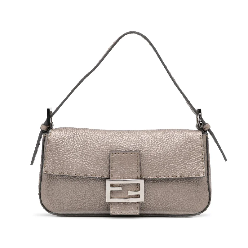 Fendi Zip Closure Bag -Fendi Selleria Baguette (SHG-gqGROs)