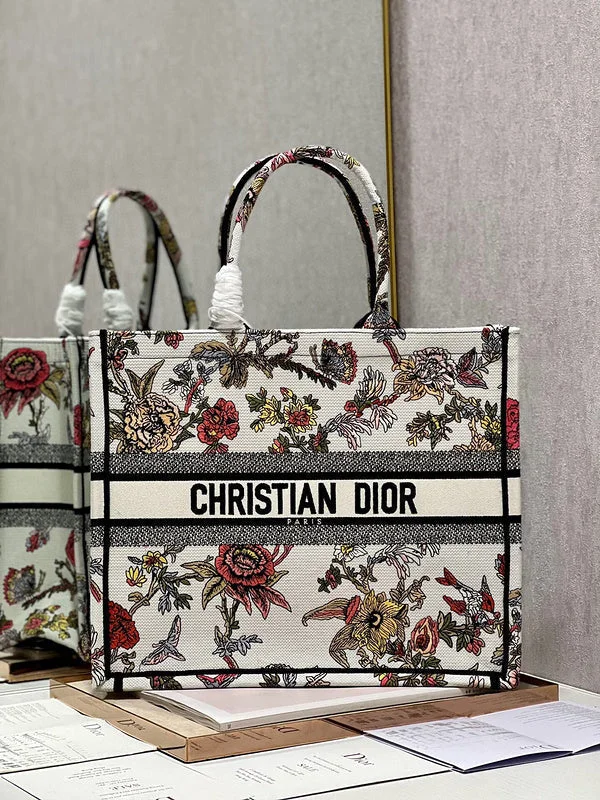 Signature Dior: Bags of DistinctionChristian Dior Bag