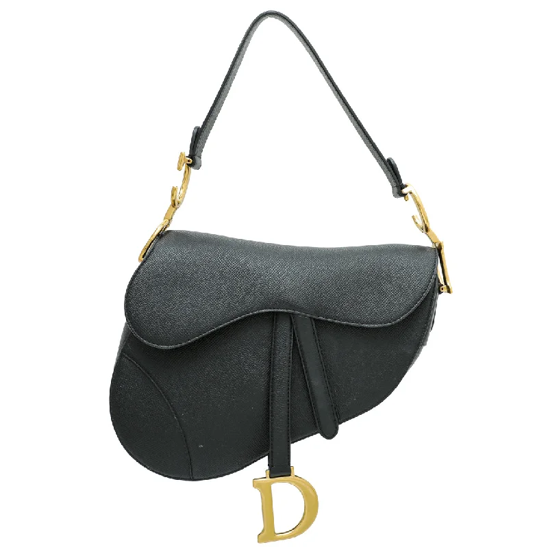 Crafted to Last: Dior’s Luxury BagsChristian Dior Black Saddle Medium Bag