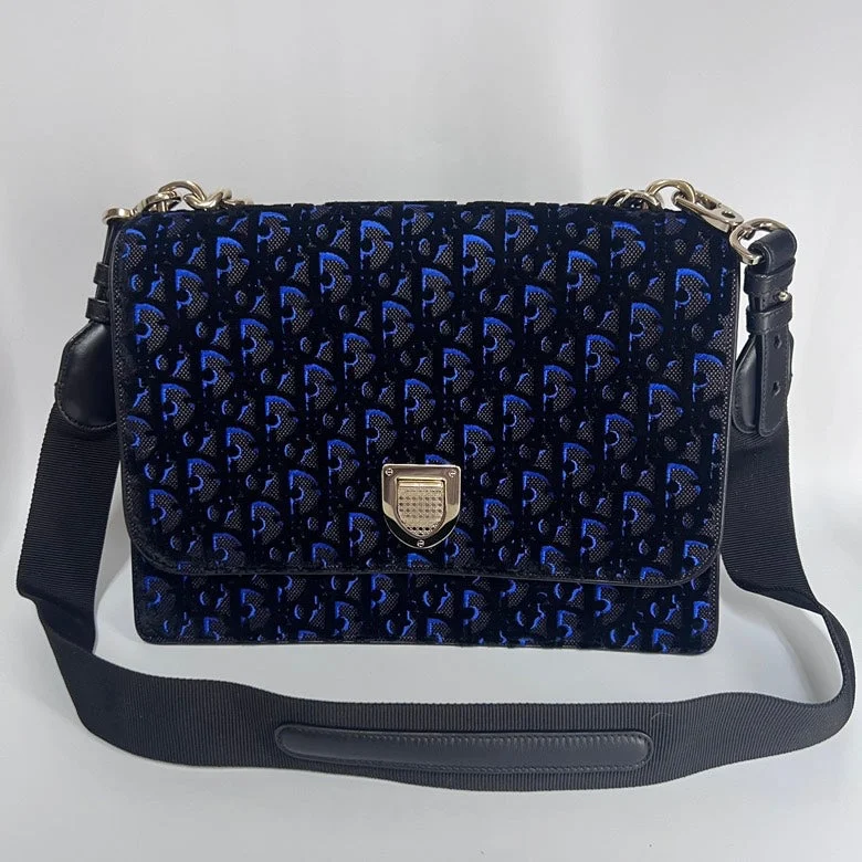 Fashion at Its Finest: Dior BagsDior Velvet Leather Chain 2Way Shoulder Bag Blue Black