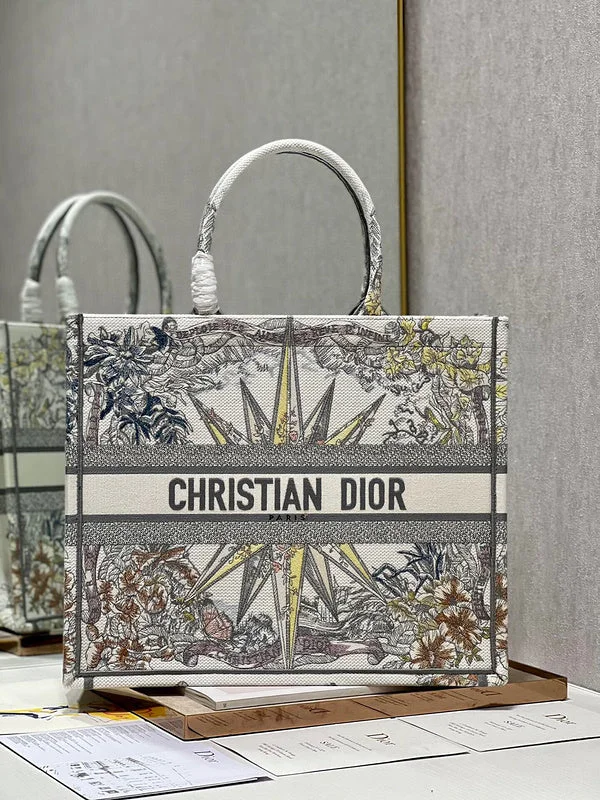 Chic and Sophisticated: Dior’s Finest BagsChristian Dior Bag