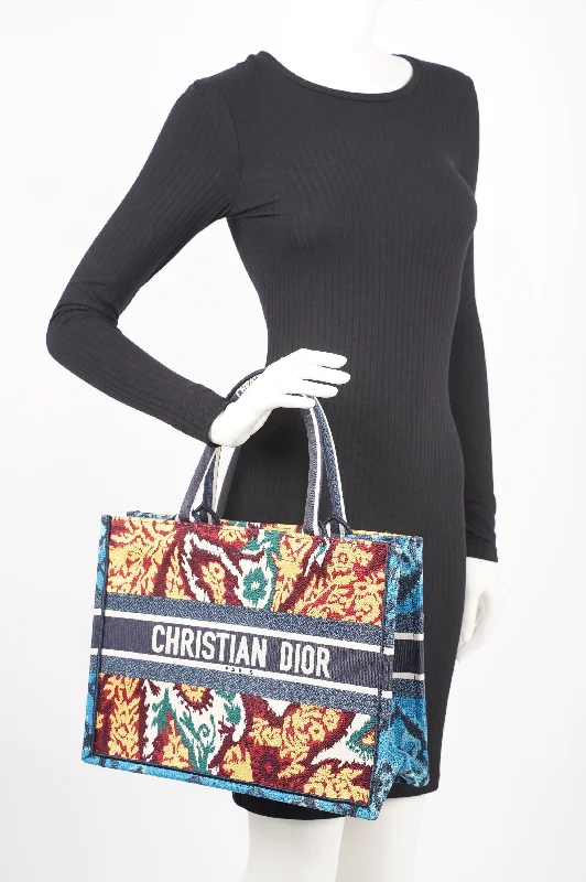 Dior Bags: Crafted for the Modern WomanChristian Dior Womens Book Tote Blue / Multi Medium