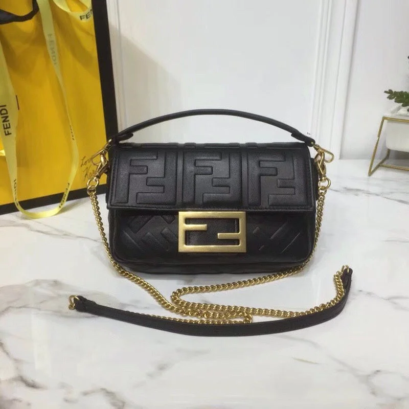 Fendi Logo Hardware Bag -BC - FENDI BAGS - 709