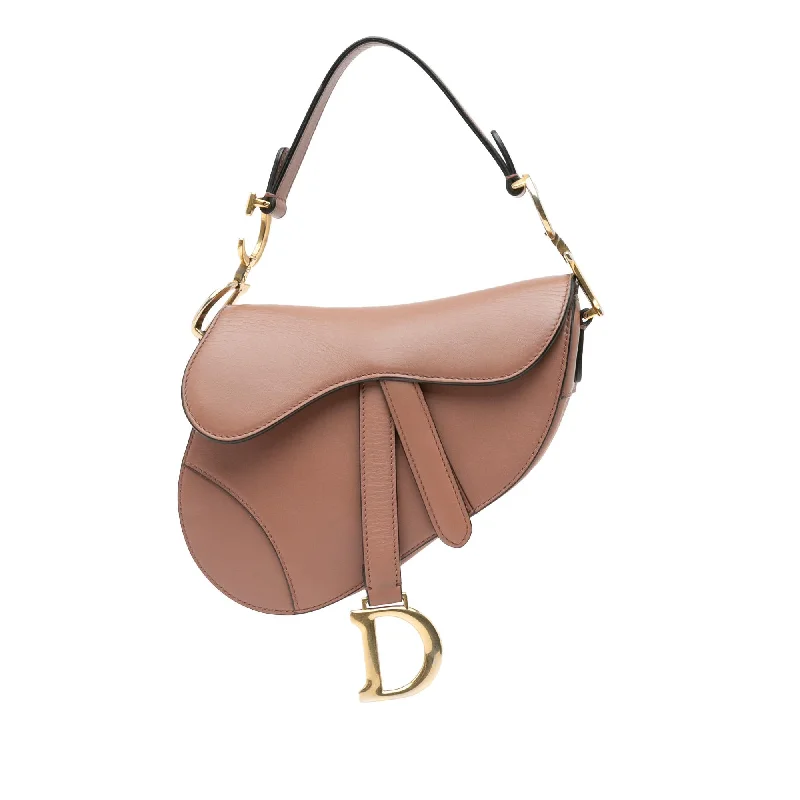 Define Your Style with Dior HandbagsDior Mini Leather Saddle (SHG-xMDzpG)