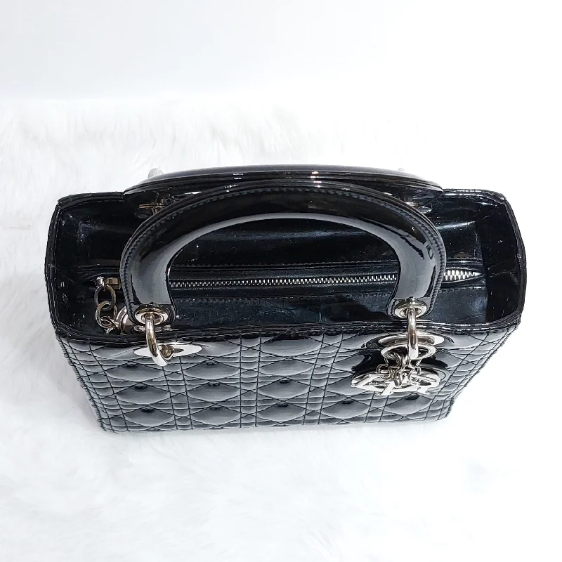 Discover the Ultimate Luxury: Dior BagsChristian Dior Lady Bag Black