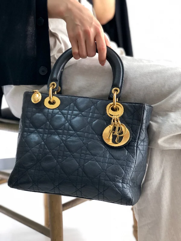 Crafted to Perfection: Dior BagsChristian Dior Cannage Lady dior Leather Handbag navy 48dafg