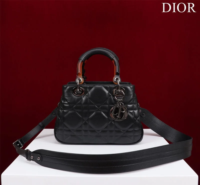 Discover the Charm of Dior BagsChristian Dior Bag