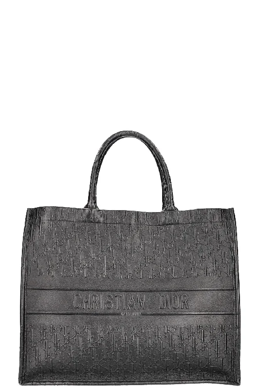 The Dior Handbag That Completes Your LookCHRISTIAN DIOR Book Tote Large Leather Black