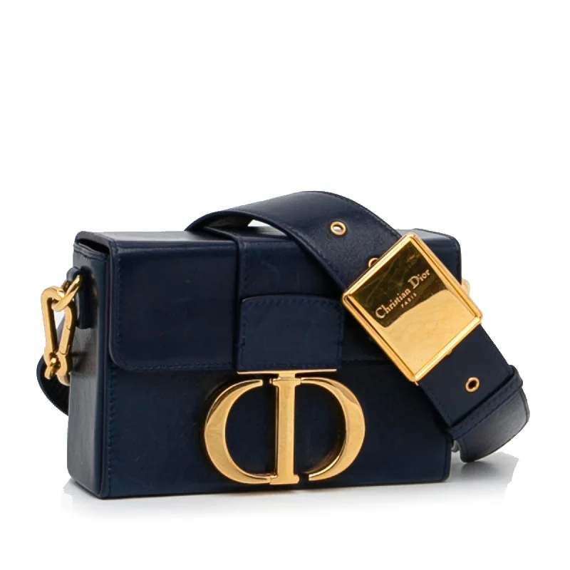 The Ultimate in Luxury: Dior BagsDior 30 Montaigne Flap Bag (WMttgJ)