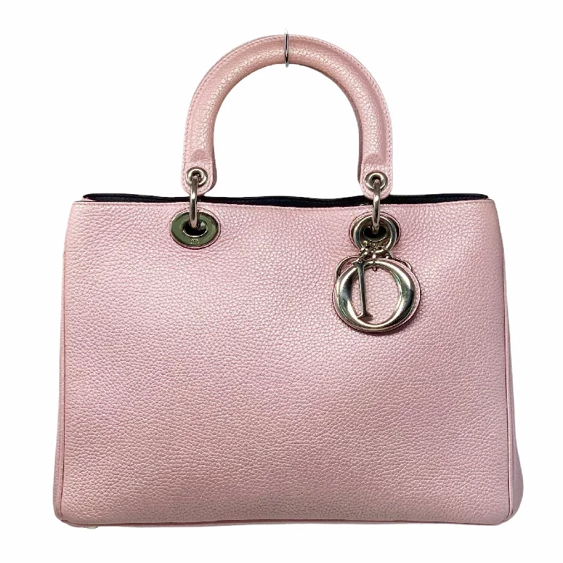 Dior’s Signature Bags – The Epitome of LuxuryDior Pink Medium Diorissimo Tote