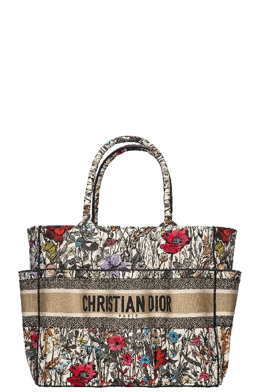 Crafted with Excellence: Dior HandbagsCHRISTIAN DIOR Catherine Book Tote Beige