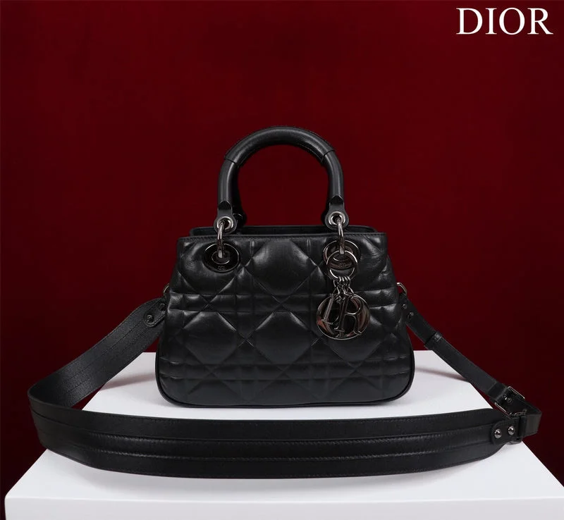 Experience Timeless Elegance with DiorChristian Dior Bag