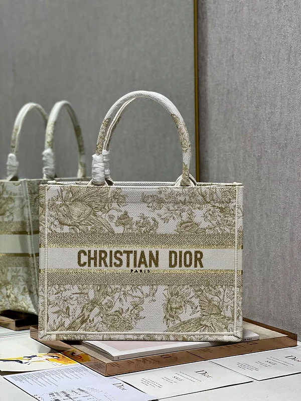 Unveil the Elegance of Dior HandbagsChristian Dior Bag