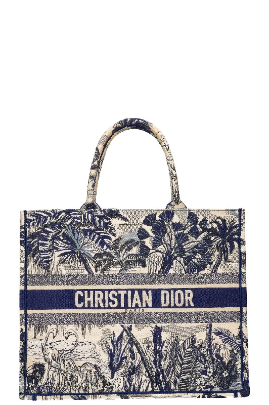 Crafted to Perfection: Dior BagsCHRISTIAN DIOR Book Tote Blue and White