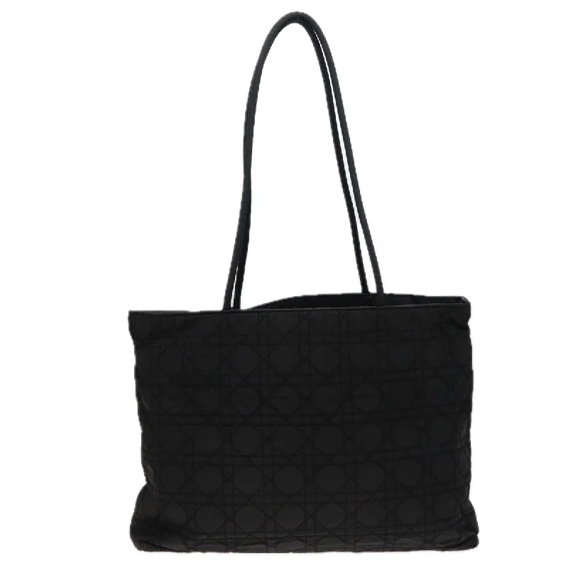 Dior’s Timeless Leather EleganceCHRISTIAN DIOR Lady Dior Canage Tote Bag Nylon Black Auth 79653