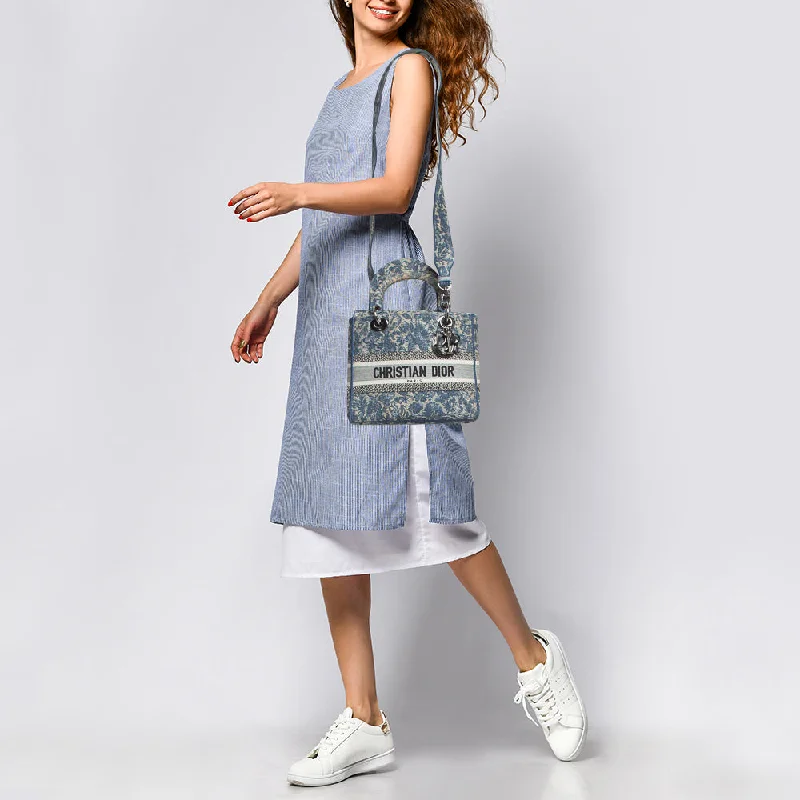 Discover the Legacy of Dior BagsDIOR Blue Embroidered Canvas Medium Lady D-Lite Tote