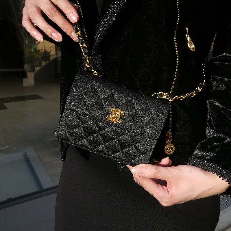 Chanel Retro-Inspired Bag -CHANEL 1989-1991 Straight Flap Bag Micro Black Satin AK31543k