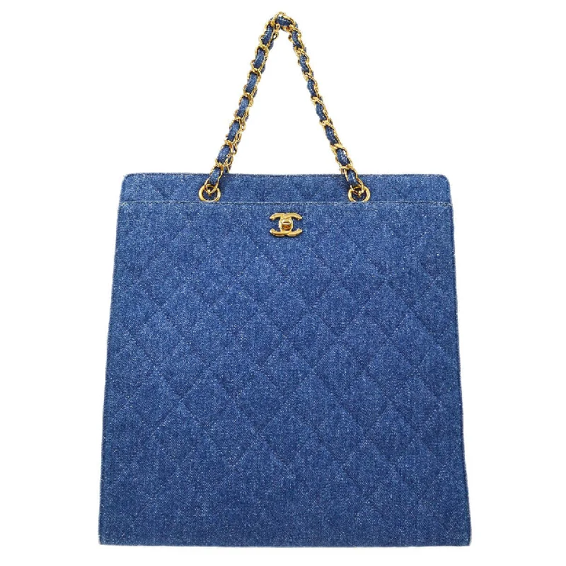 Chanel Timeless Handbag -CHANEL 1997-1999 Indigo Denim Quilted Chain Tote AK31683b