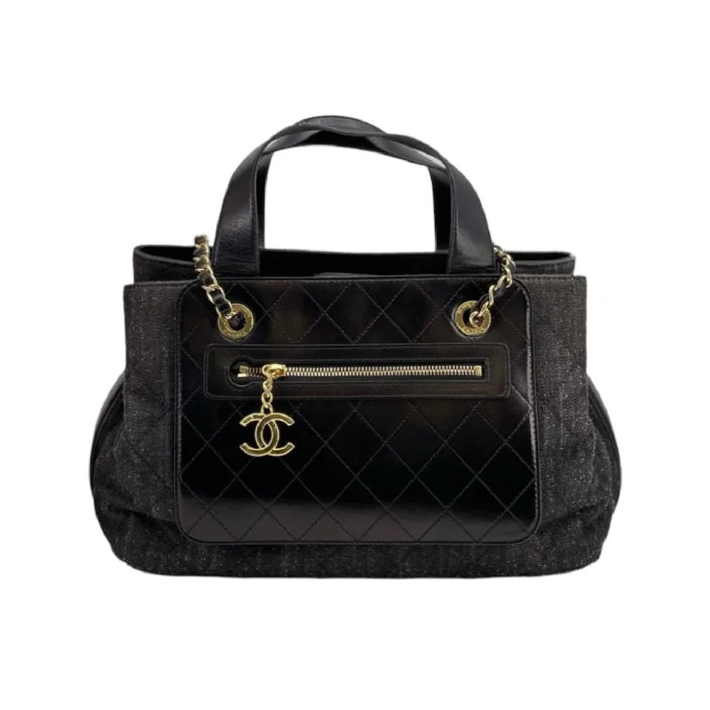 Chanel Sophisticated Fashion Bag -Denim Quilted Shopping Tote Black GHW