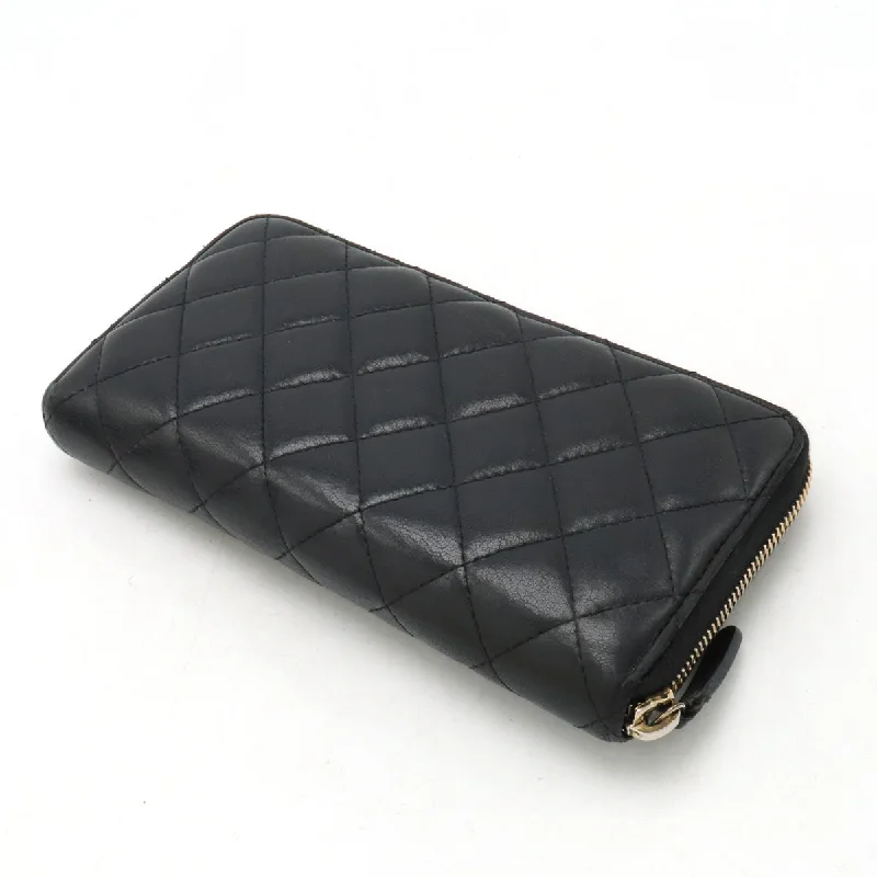 Chanel Trendy IT Bag -CHANEL MATRACE COCOMARK ROUNDFASNER Long Wallet Leather Black Black Gold  A50097