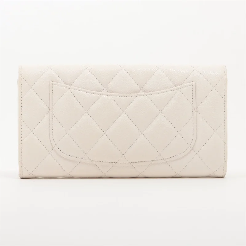 Chanel Small Yet Spacious Bag -Chanel Matrasse Caviar S Wallet White Silver Gold