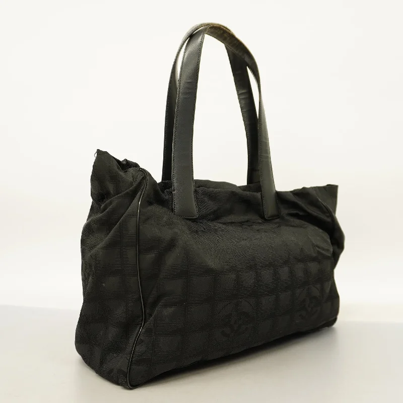 Chanel Celebrity Favorite Bag -CHANEL   New Travel Line Tote Bag Women's Nylon Tote Bag Black