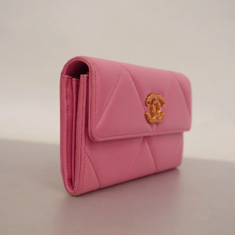 Chanel Elegant City Bag -CHANELAuth  19 Gold Hardware Women's Lambskin Long Wallet [bi-fold] Pink