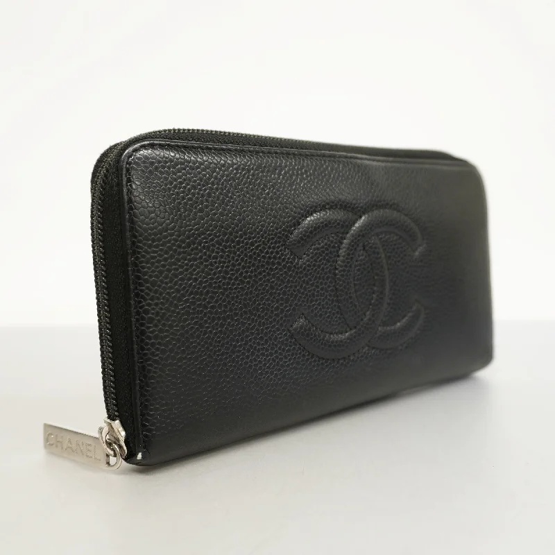 Chanel Ultra-Feminine Bag -CHANELAuth  Long Wallet [bi-fold] Gold Hardware Women's Caviar Leather Long Wall