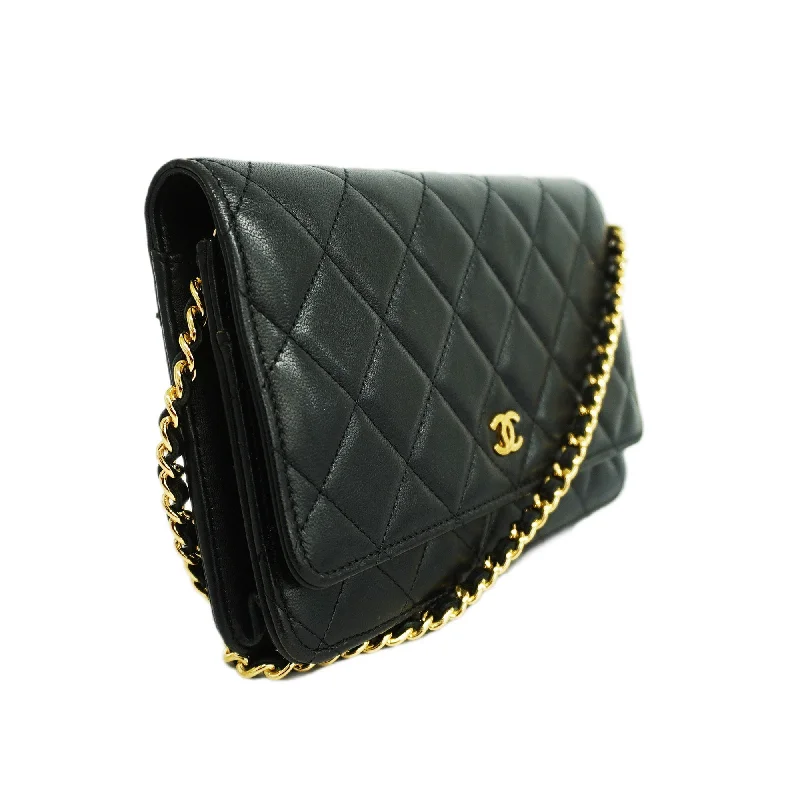 Chanel Spring Collection Bag -CHANELAuth  Matelasse Chain Shoulder Gold Hardware Lambskin Wallet Black