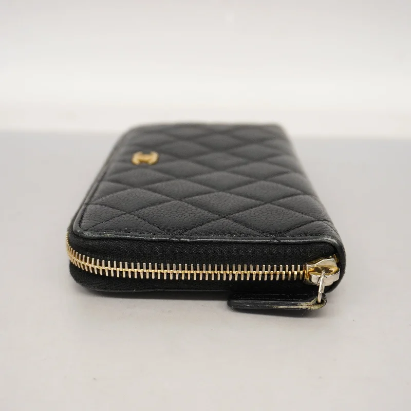 Chanel Rare Vintage Find -CHANELAuth  Matelasse Gold Hardware Women's Caviar Leather Long Wallet Black