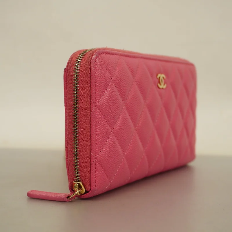 Chanel Retro-Inspired Bag -CHANELAuth  Matelasse Gold Hardware Women's Caviar Leather Long Wallet Pink