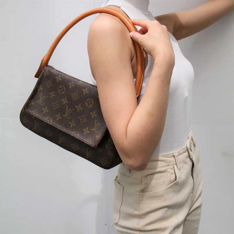 LV Trendy IT Bag -LOUIS VUITTON 2001 MINI LOOPING MONOGRAM M51147